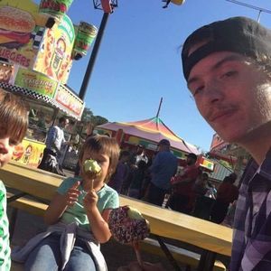 Meet your Posher, Ronald